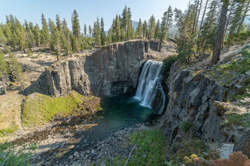 Rainbow Falls near Mammoth Lakes, California