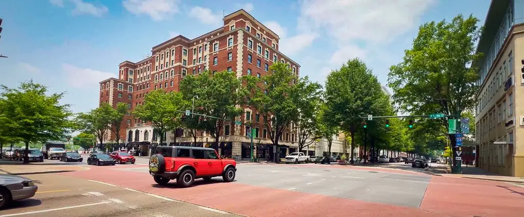 Downtown scene in Chattanooga Tennessee