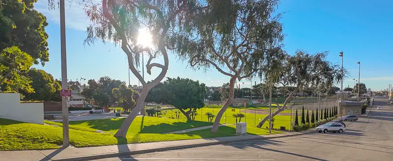 El Segundo City Park in morning during virtual walk